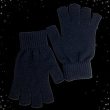 Load image into Gallery viewer, Blue Portal Gloves
