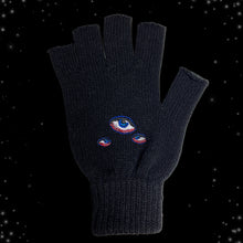 Load image into Gallery viewer, Sapphire Creature Gloves
